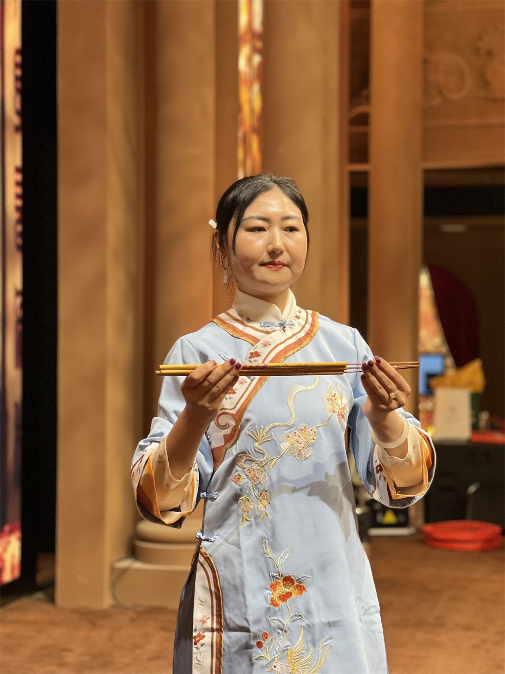 博思花藝婚慶教育，婚慶培訓，花藝培訓，插花培訓，花藝師培訓，主持人培訓，商務主持人培訓，花店運營培訓，花店全系統(tǒng)營銷，小白開花店，小白學主持，金璽棠婚慶酒店，金璽棠總部，鄭州金麻雀教育科技有限公司