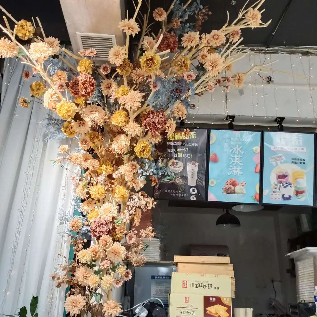 博思花藝婚慶教育，婚慶培訓，花藝培訓，插花培訓，花藝師培訓，主持人培訓，商務主持人培訓，花店運營培訓，花店全系統(tǒng)營銷，小白開花店，小白學主持，金璽棠婚慶酒店，金璽棠總部，鄭州金麻雀教育科技有限公司