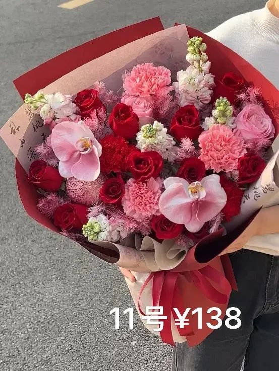 博思花藝婚慶教育，婚慶培訓(xùn)，花藝培訓(xùn)，插花培訓(xùn)，花藝師培訓(xùn)，主持人培訓(xùn)，商務(wù)主持人培訓(xùn)，花店運營培訓(xùn)，花店全系統(tǒng)營銷，小白開花店，小白學主持，金璽棠婚慶酒店，金璽棠總部，鄭州金麻雀教育科技有限公司
