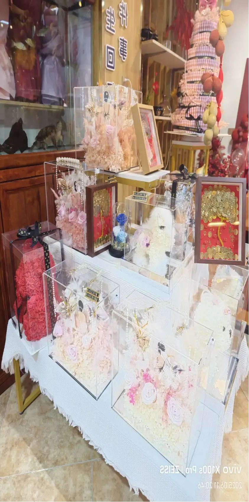 博思花藝婚慶教育，婚慶培訓，花藝培訓，插花培訓，花藝師培訓，主持人培訓，商務主持人培訓，花店運營培訓，花店全系統(tǒng)營銷，小白開花店，小白學主持，金璽棠婚慶酒店，金璽棠總部，鄭州金麻雀教育科技有限公司